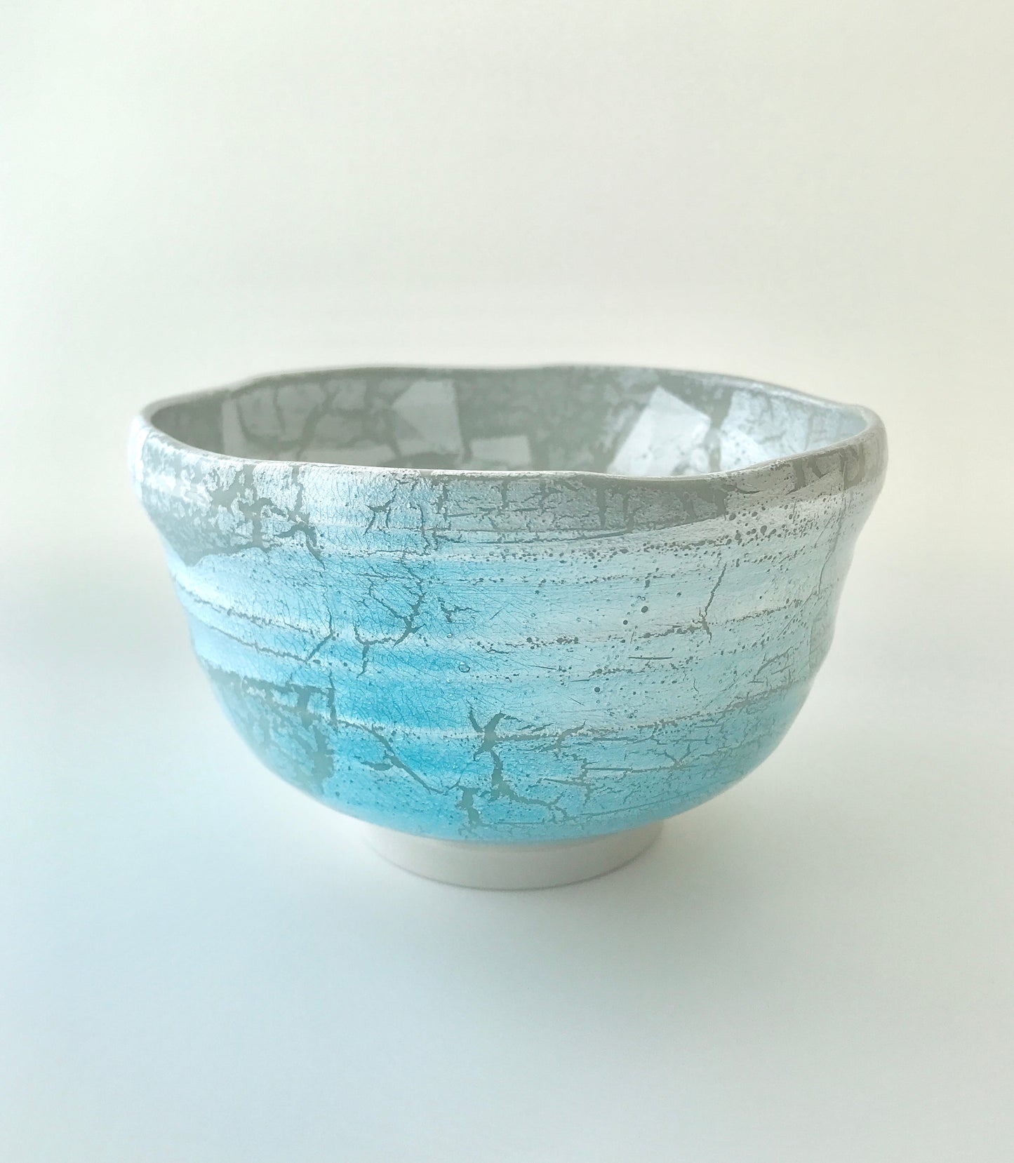 Kutani ware Traditional Artisan by Hiroshi Shibata Silver colored snow green matcha bowl, tea utensils #KW-1